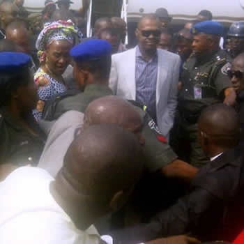 Governor Sulivan Arrives Enugu